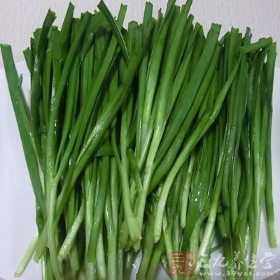 韭菜含有揮發油、蛋白質、脂肪和多種維生素等營養成分