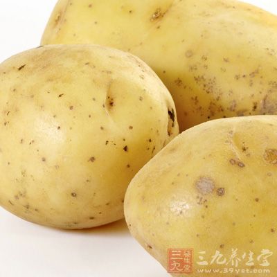 馬鈴薯算得上是最有營養的天然瘦身食物，既不含脂肪和膽固醇，熱量也很低