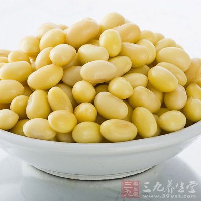 大豆蛋白能恰到好處地降低血脂，保護血管細胞，預防心血管疾病
