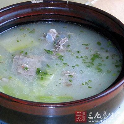 冬瓜排骨湯的做法