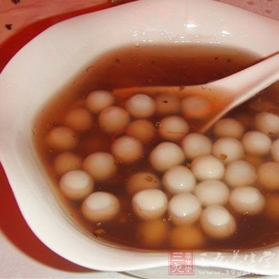 藕粉圓子就是利用澱粉糊化後的這種性質所制成