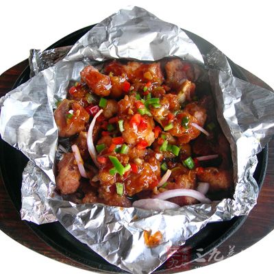 改好方粒排骨400克，錫紙一張