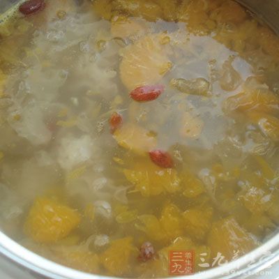 銀雪耳蜜柑湯