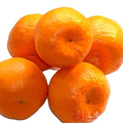 橘子內側薄皮含有膳食纖維及果膠