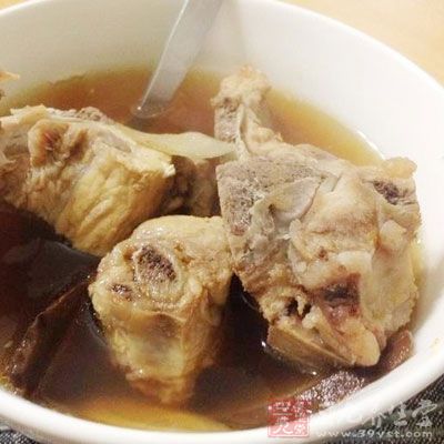 牛蒡豬骨湯