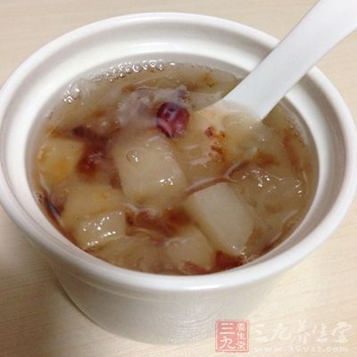 雪梨 、銀耳、 百合、 枸杞 、大棗、蓮子