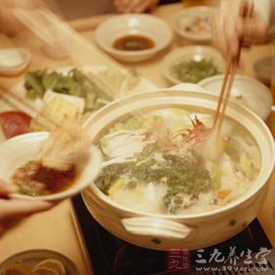 晚餐一定要注意定量