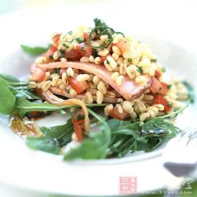 芝麻菜火腿沙拉