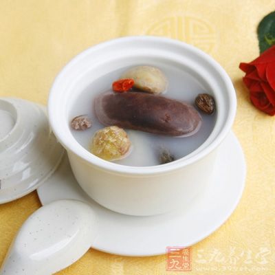 豬腰二雙，杜仲、核桃肉各一兩