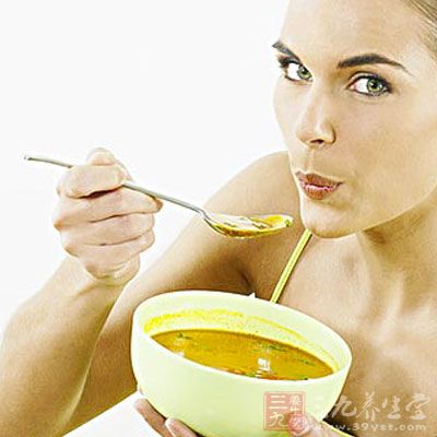 吃牛肉和蔬菜，可以吃個痛快