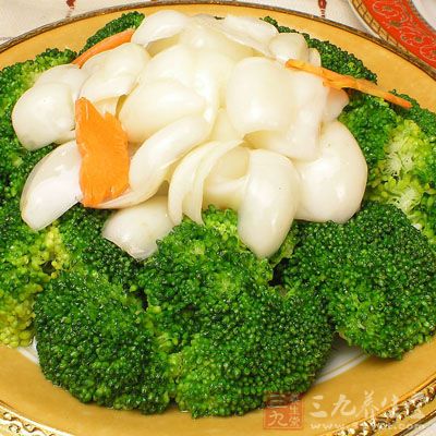 西蘭花吃的時候要多嚼幾次，這樣才更有利於營養的吸收