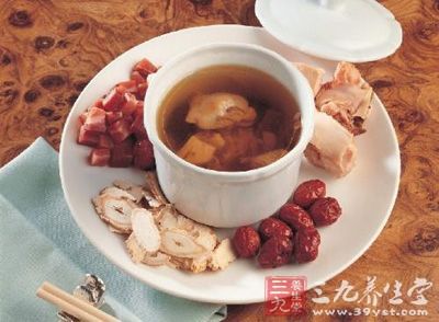 黃芪15克,黃精10克,大棗6枚,水煎服 黃芪15克,黃精10克,大棗6枚,水煎服