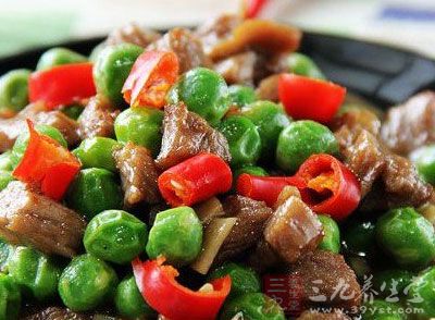 豌豆炒牛肉粒