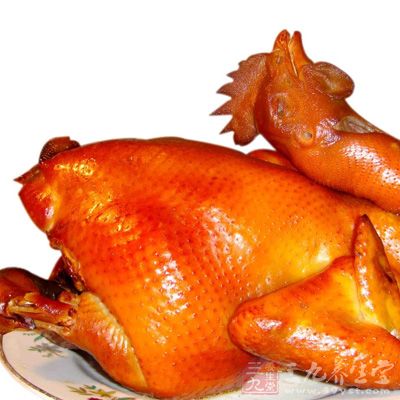 整雞、整魚這兩道年夜飯的保留曲目菜 整雞、整魚這兩道年夜飯的保留曲目菜