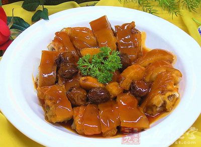 話梅肉排,此道菜肴含有豐富的蛋白質 話梅肉排,此道菜肴含有豐富的蛋白質