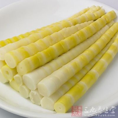 竹筍具有低脂肪、低糖、高纖維素的特點,是高血壓病人的適宜食物 竹筍具有低脂肪、低糖、高纖維素的特點,是高血壓病人的適宜食物