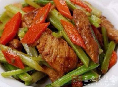 醋腌西芹雞肉 醋腌西芹雞肉