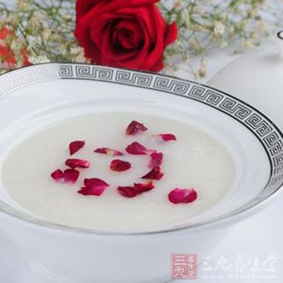 梅花粥食欲減退者食用效果頗佳，健康者食用則精力倍增