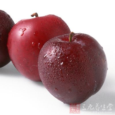 李子和番茄都是低卡路裡的水果,將兩者結合起來,減肥效果可是能加倍的 李子和番茄都是低卡路裡的水果,將兩者結合起來,減肥效果可是能加倍的