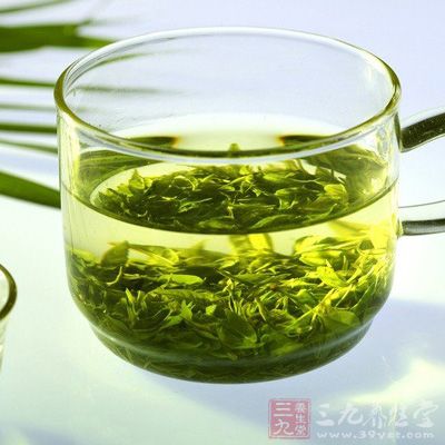 茶葉能化痰、利水,對濕痰肥胖症者最為適宜 茶葉能化痰、利水,對濕痰肥胖症者最為適宜