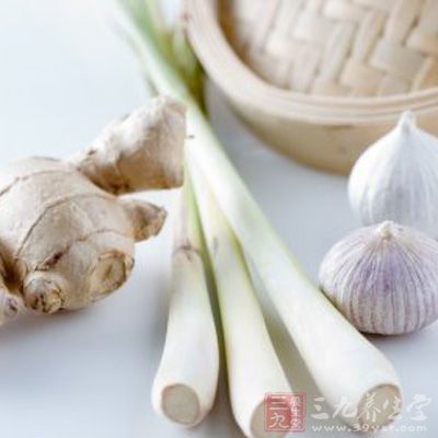 蔥白大蒜湯 蔥白大蒜湯