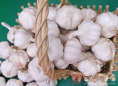 大蒜的提取物具有抗菌、抗病毒、軟化血管等作用 大蒜的提取物具有抗菌、抗病毒、軟化血管等作用