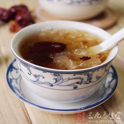 紅棗銀耳湯