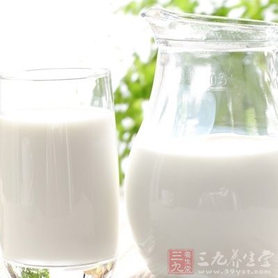 植物牛奶