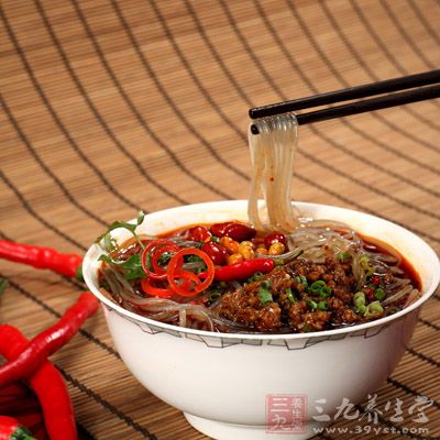 吃酸辣粉會胖嗎 吃酸辣粉會胖嗎