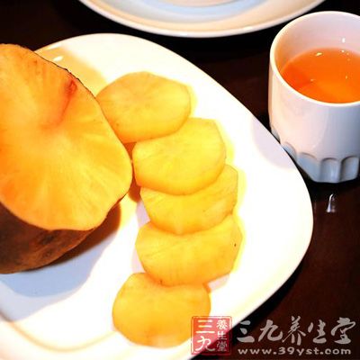 天山雪蓮果的長像樸實平凡,其吃法可是相當多元化 天山雪蓮果的長像樸實平凡,其吃法可是相當多元化