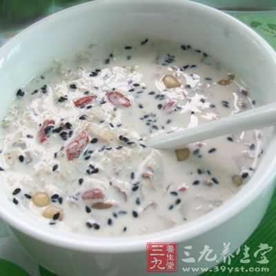 燕麥黑芝麻粥 燕麥黑芝麻粥