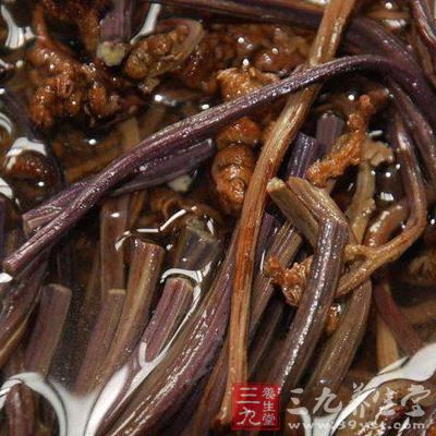 蕨菜炒雞絲 蕨菜炒雞絲