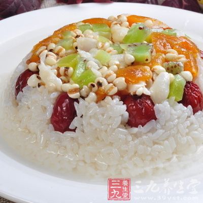 粗糧的膳食纖維、各種維生素和礦物質都很豐富 粗糧的膳食纖維、各種維生素和礦物質都很豐富