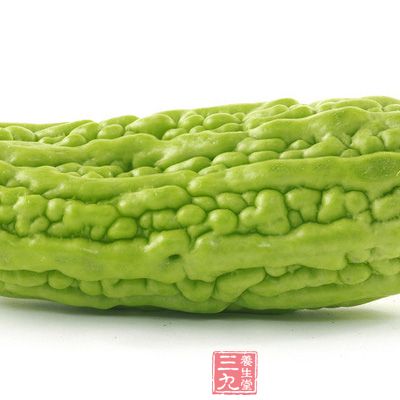 俗稱癞葡萄、癞瓜。性寒,味苦,能清熱解毒 俗稱癞葡萄、癞瓜。性寒,味苦,能清熱解毒