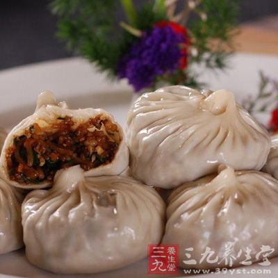 肉包子3只(每只50克),香蕉3根(300克) 肉包子3只(每只50克),香蕉3根(300克)