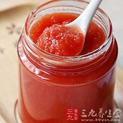 番茄醬，鹽和水澱粉放入小碗調勻