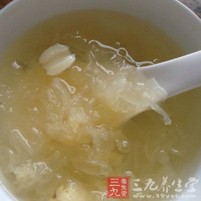 銀耳是和種含膳食纖維的減肥食品 銀耳是和種含膳食纖維的減肥食品