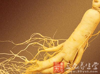 鮮人參2支、本雞半只、豬展200克