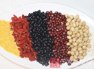 五谷搭配、粗細搭配、葷素搭配、多樣搭配