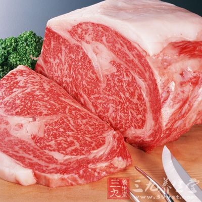 瘦肉500克,雪梨1個,蜜棗8顆。百合、姜、胡蘿卜各適量 瘦肉500克,雪梨1個,蜜棗8顆。百合、姜、胡蘿卜各適量