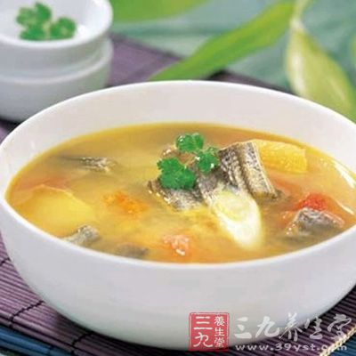 玉米須炖蚌肉能降壓固精