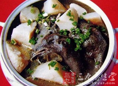 山藥炖鴨味道美味可口