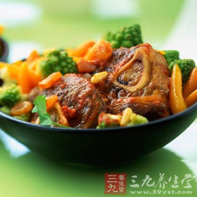 雙菇煮雞肉