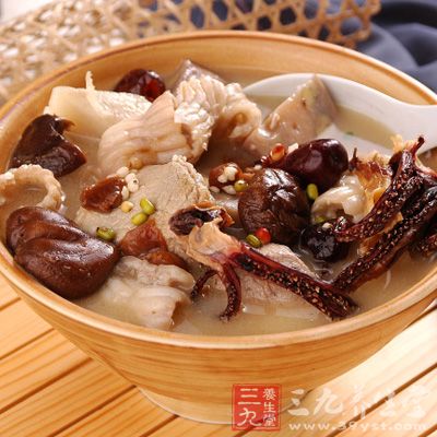 蓮藕章魚湯