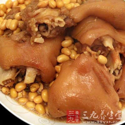豬蹄炖黃豆