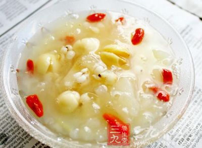 蓮子百合粥可養心安神