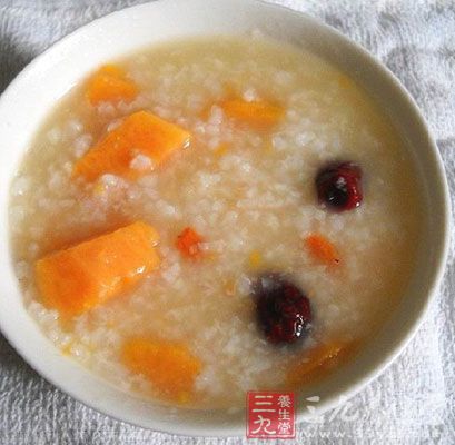 新鮮紅薯250克，大米100克