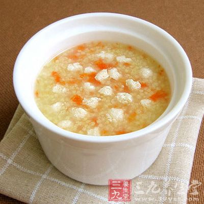 雞茸豆腐胡蘿卜小米粥