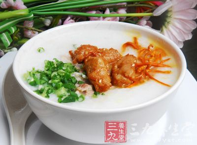 冬蟲夏草雞粥