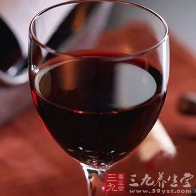 阿膠有很好的補血、止血、滋陰、潤燥的功效